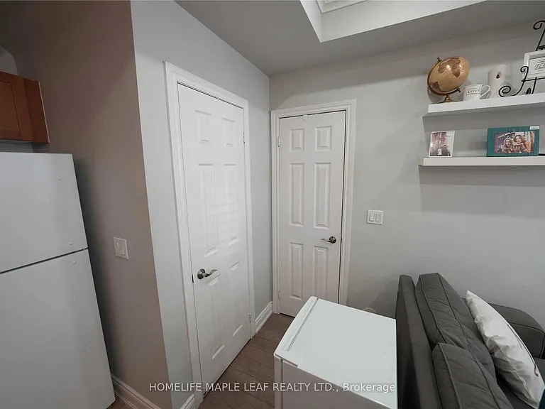 38 Gibson Ave #2 — Photo 9