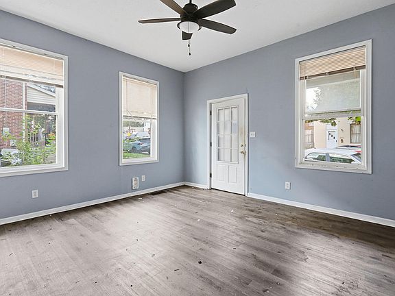 3rd image of 1209 Garrard St