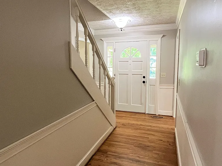 4497 Browning Ct NE — Photo 7