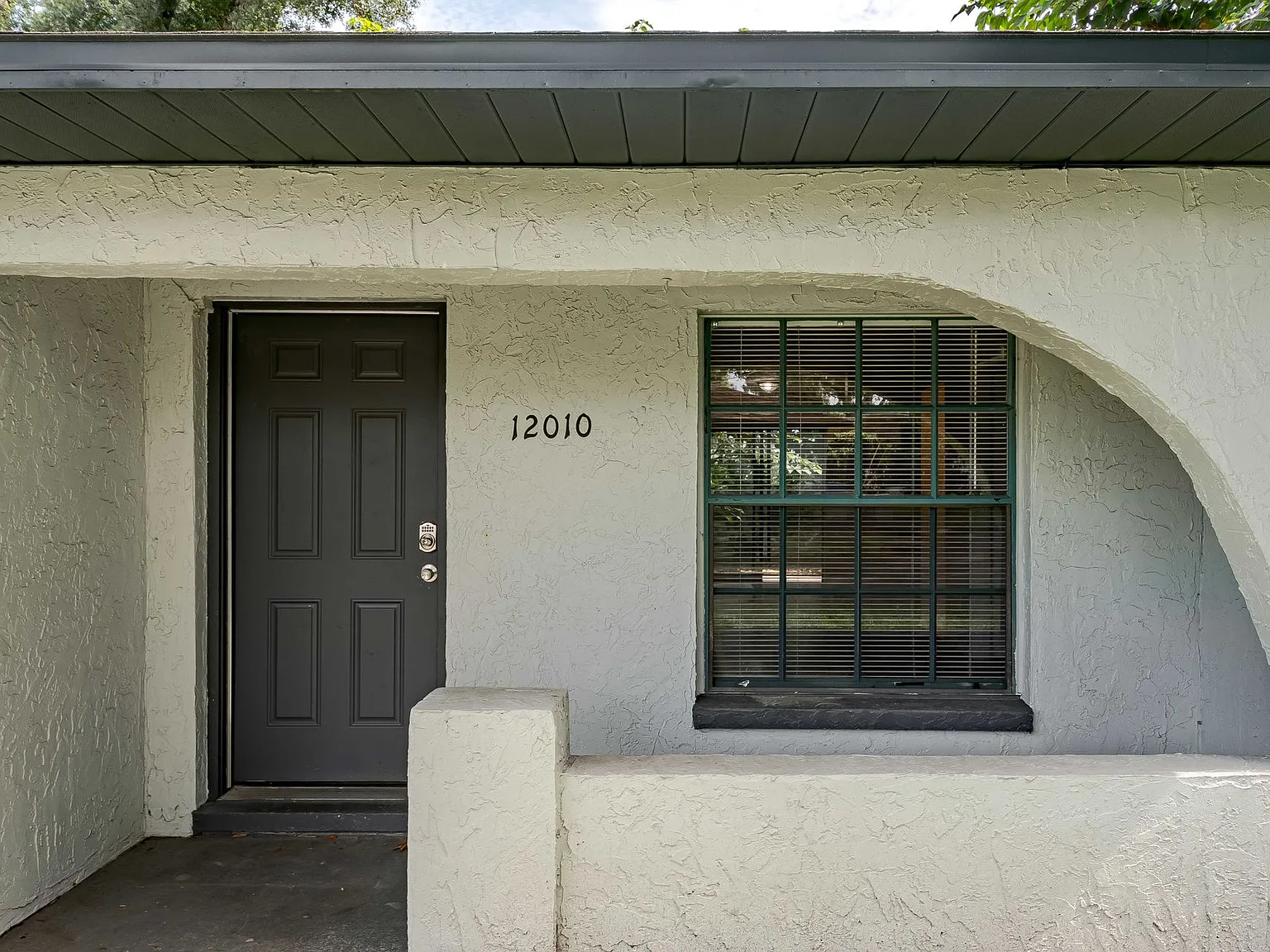 Embarcadero Villas — Photo 3