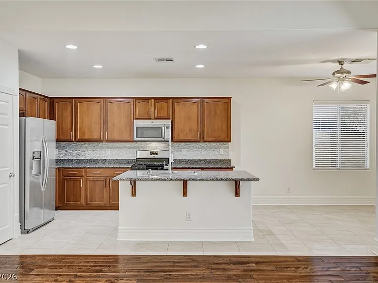 8117 Slate Falls St — Photo 19