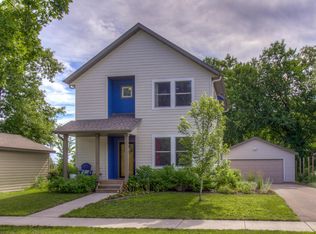 3020 4th St N, Minneapolis, MN 55411