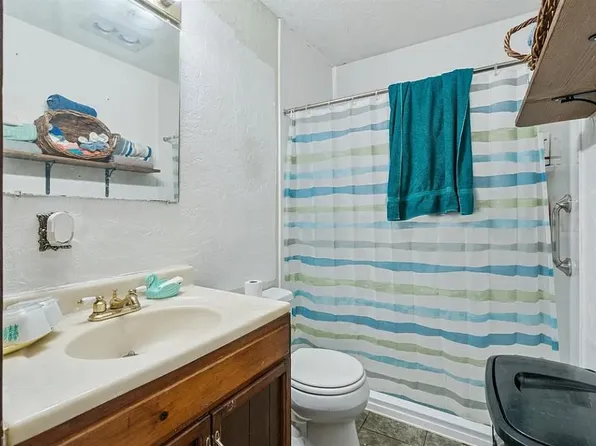 223 W Mosier St, Norman, OK 73069