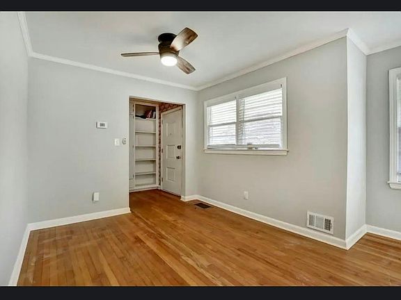 4th image of 3173 Spreading Oak Dr SW