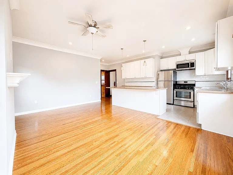 393 Molino Ave #393A — Photo 5