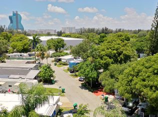 4832 SW 47 Lane, Davie, FL 33314