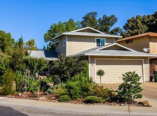 15 McKinley Ln, Chico, CA 95973