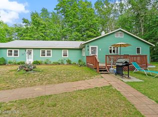 292 Louden Rd, Saratoga Springs, NY 12866