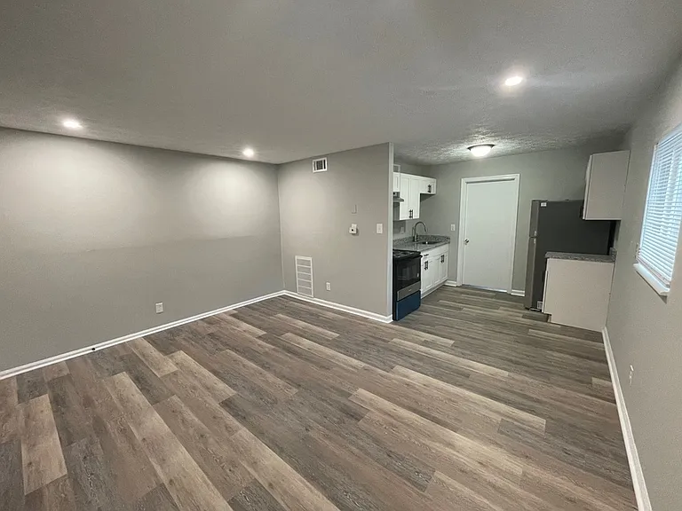 2069 Fontaine Rd #9 — Photo 12