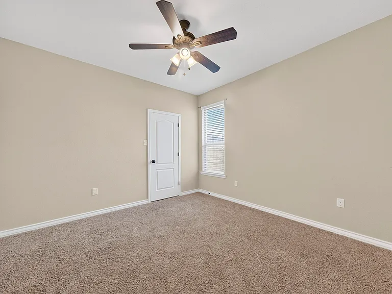 5600 Los Patios Dr — Photo 47