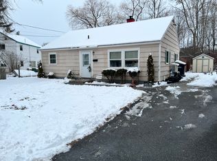 10 Knox Ave #1, Bangor, ME 04401