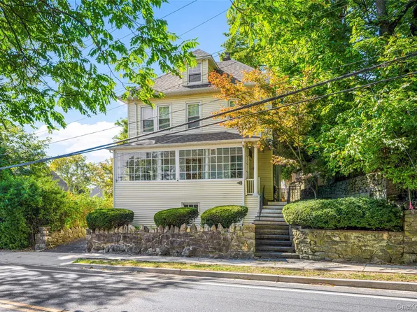 49 Weaver Street, Larchmont, NY 10538