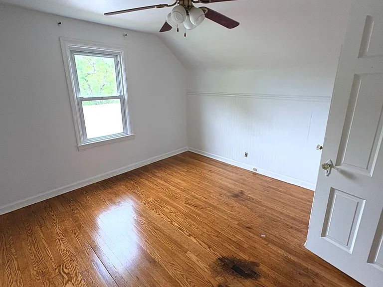 1386 Wolfangel Rd — Photo 11