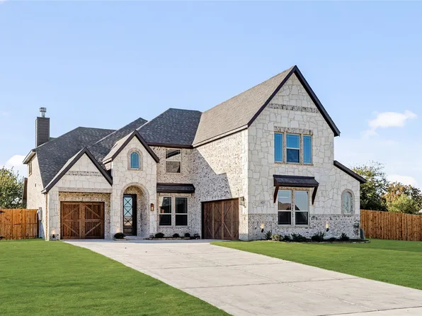 623 Crystal Lake Ln, Red Oak, TX 75154