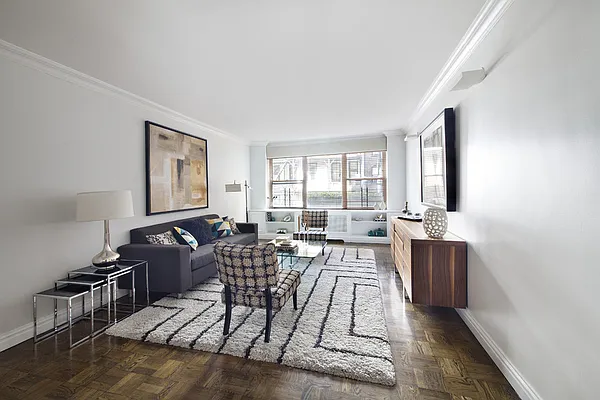 Sold by Stribling | media 18