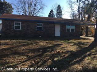 206 N 37th St, Van Buren, AR 72956