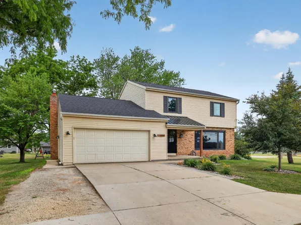 509 3rd St NW, Dodge Center, MN 55927