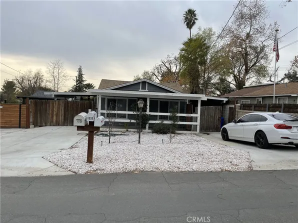 1223 Rose St, Mentone, CA 92359