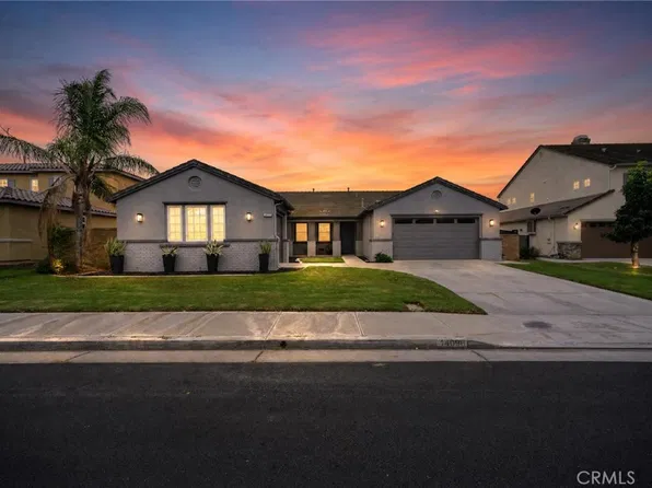 14099 Springwater Ln, Corona, CA 92880
