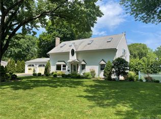 55 Talcott Rd, Glastonbury, CT 06033
