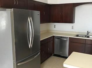 1290 Lake Charles Ave, Chesterton, IN 46304