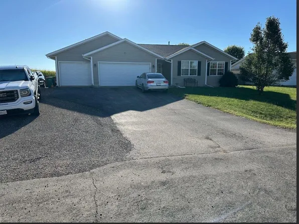 1907 Concord Dr, Durand, IL 61024