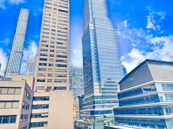 200 East 58th Street 17H image 3 of 15