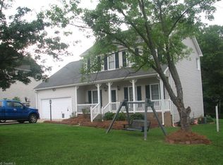 1209 Salem Crossing Rd, Kernersville, NC 27284