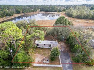 9944 Lake Dr, Weeki Wachee, FL 34613