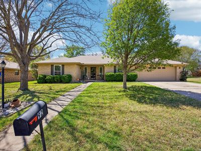 92 Westwood, Kerrville, TX, 78028