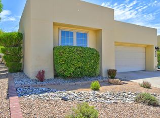 7932 Woodleaf Dr NE, Albuquerque, NM 87109