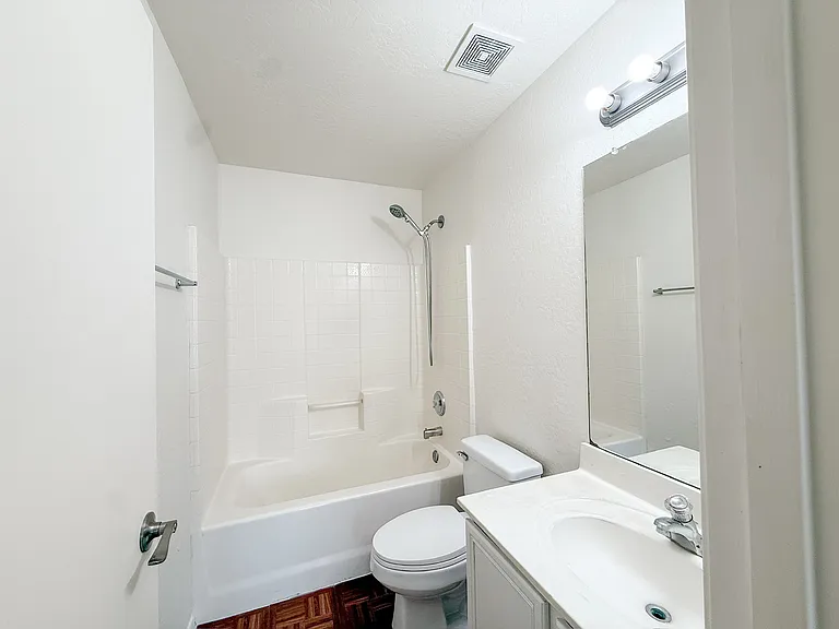 15626 N 29th Way — Photo 11