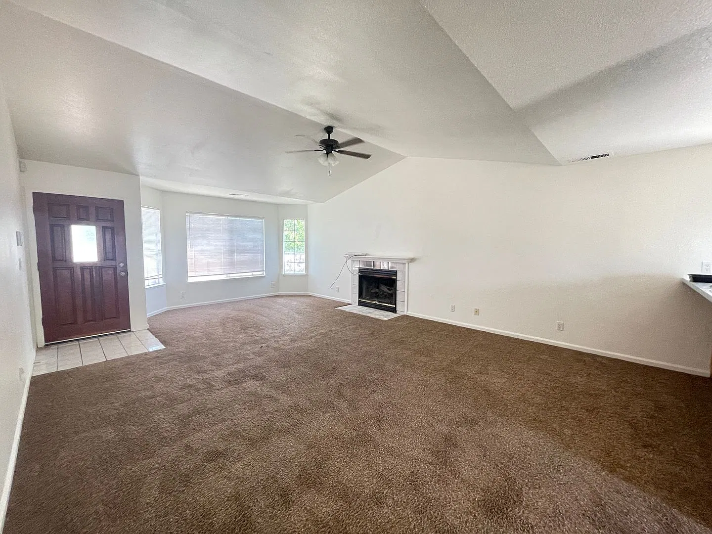 3 bed / 2 ba house - Live Oak — Photo 2