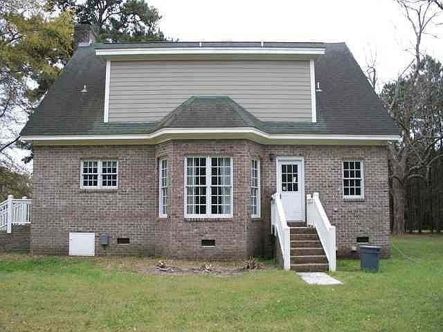 2nd image of 199 Marsh Point Dr