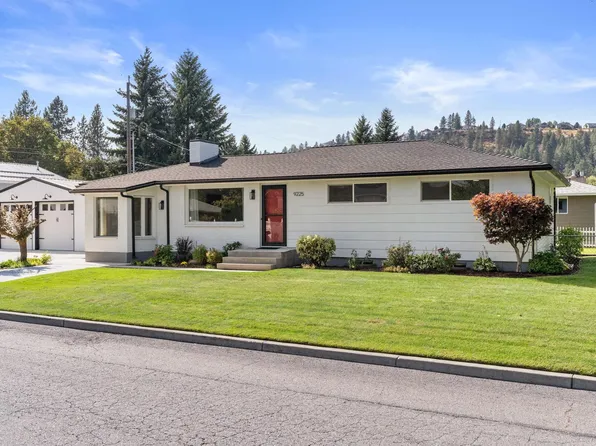 9225 N Whitehouse St, Spokane, WA 99218