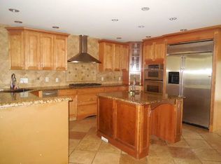 10900 Secor Rd, Temperance, MI 48182