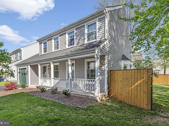 3rd image of 21034 Lowell Ct