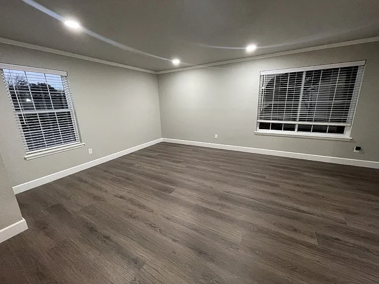 4400 Hemingway Dr #115 — Photo 7