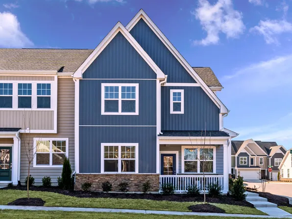 2469 Englemann Dr #366, New Hill, NC 27562