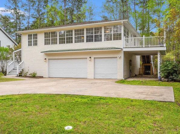 1015 Hagley Dr., Pawleys Island, SC 29585