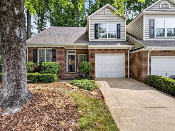 3201 Philmont Dr, Raleigh, NC 27615