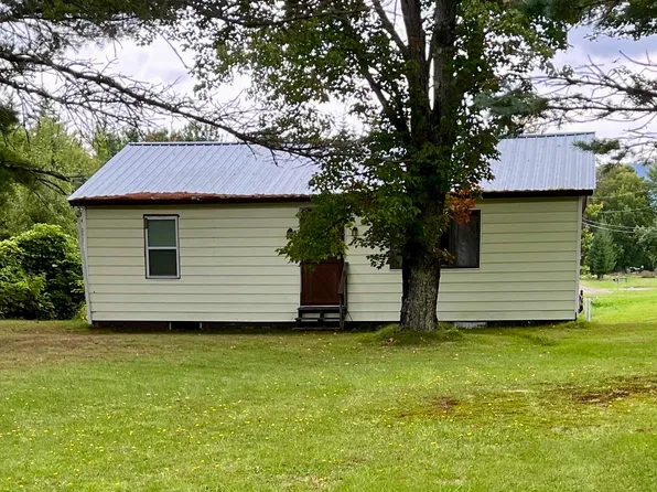 41 Fleury Road, Hyde Park, VT 05655