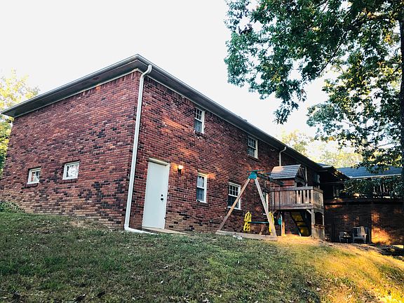 3rd image of 2036 King Rd