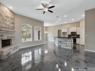 101 Freedom St, Fischer, TX 78623