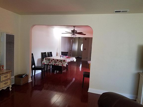 4th image of 7232 Rosanna St