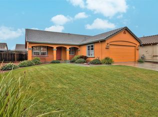 1111 Kimberly Ct, Hollister, CA 95023