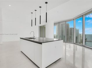 300 Biscayne Boulevard Way #2107, Miami, FL 33131