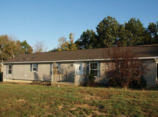 742 Hughes Ln, Cynthiana, KY 41031
