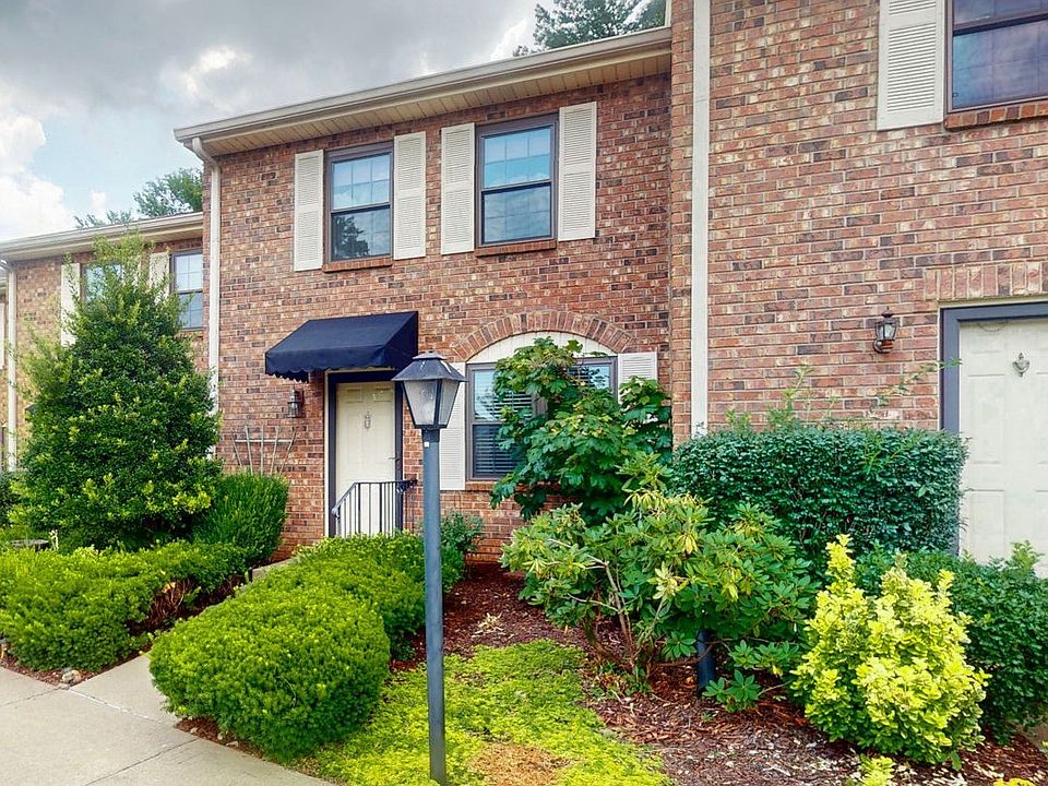 1st image of 102 Thistle Ln