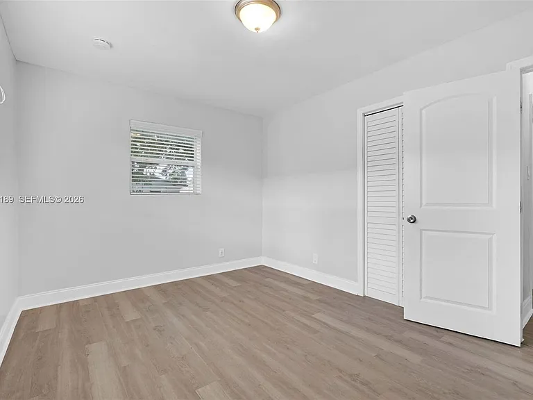 746 SW 4th St #1 — Photo 13